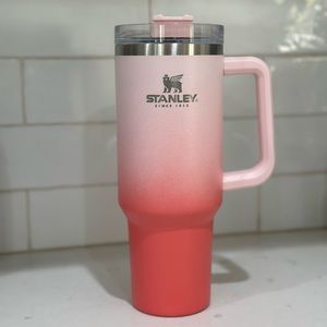 Rare like NEW Stanley! 40 oz Quencher. Petal/coral ombré